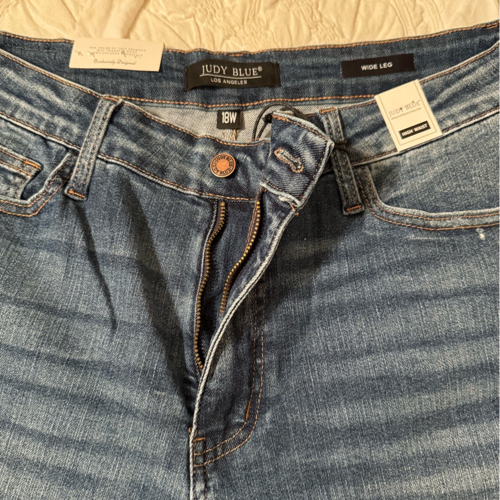 Judy Blue! Cute cropped jeans
